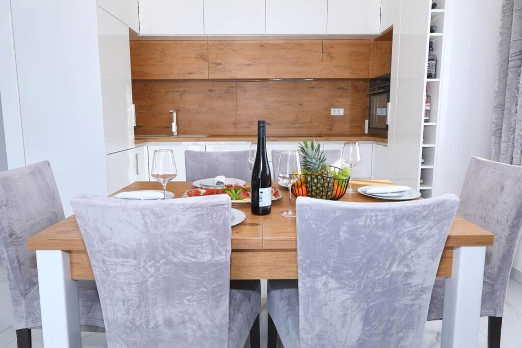 Apartman Chiara Galovac  Екстер'єр фото