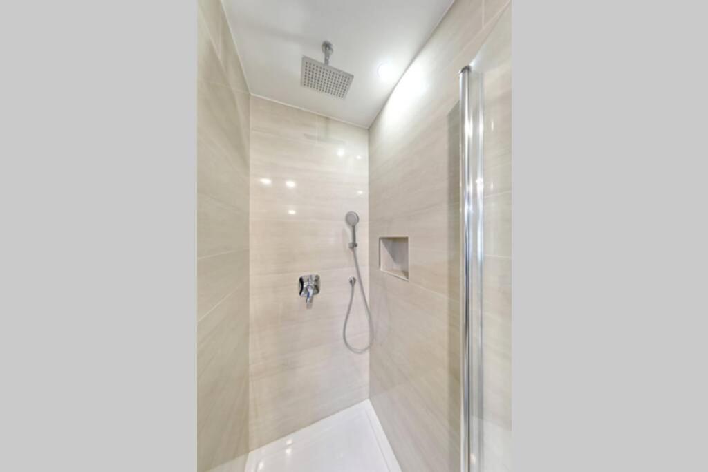 Apartman Chiara Galovac  Екстер'єр фото