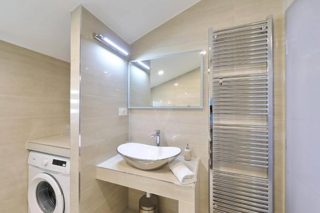 Apartman Chiara Galovac  Екстер'єр фото