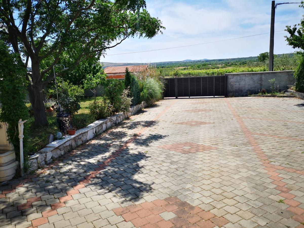 Apartman Chiara Galovac  Екстер'єр фото
